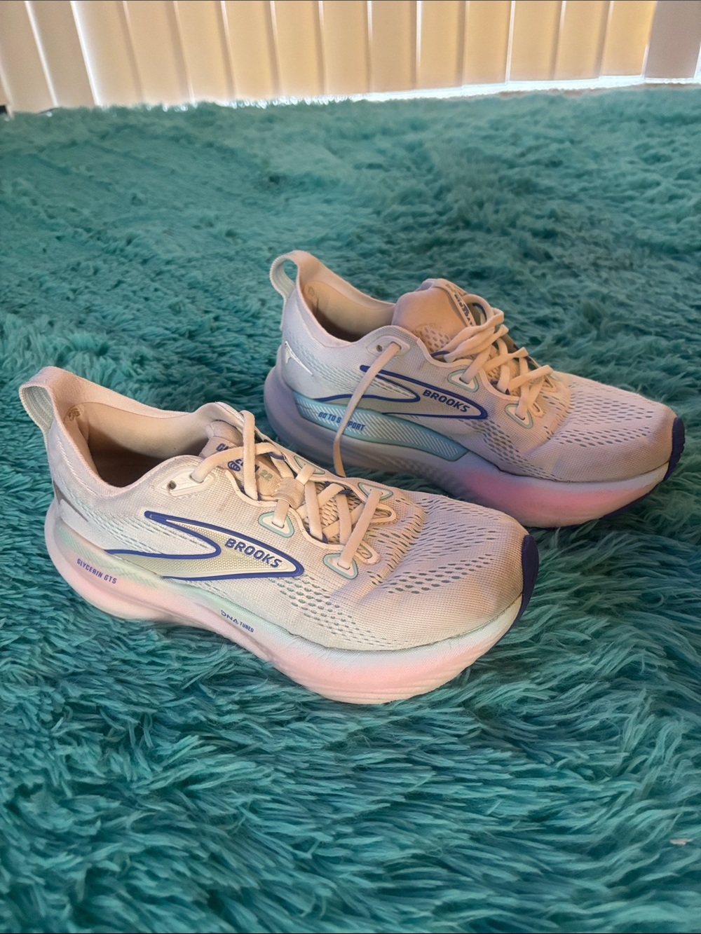 Brooks Women’s White & Light Blue Running Sneakers with Pink Accent
